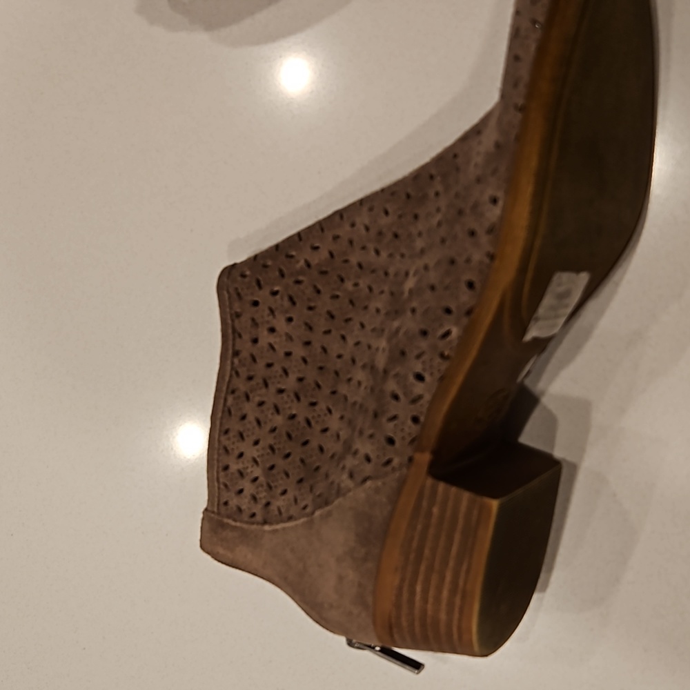 Lucky Brand Booties - Picture 2 of 4